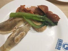 -纽斯特牛排自助餐厅(浦江万达店)