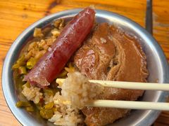 -梁阿婆廿年老牌扣肉糯米饭