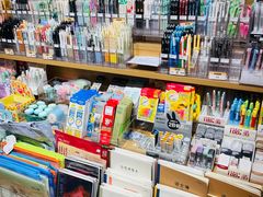 -九木杂物社(北京顺义华联购物中心店)