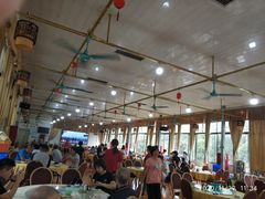 大堂-区海鸡场饭店(石壁店)