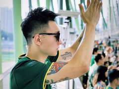 -深圳市宝安体育中心体育场