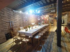 -玩坞轰趴馆·户外团建聚会主题生日派对馆(世豪广场店)