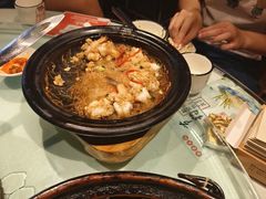 -帅巴人舅母子腊蹄民俗村