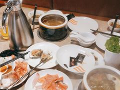 -V-ONE西雅图海鲜自助餐厅(仓山万达广场店)