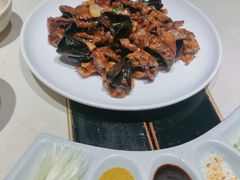-京味斋·北京烤鸭(北京南站洋桥店)