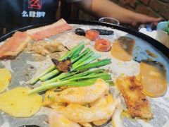 -么肆烤肉(汉街形象店)