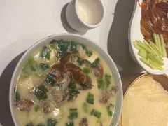-小桃红·东北菜·春饼烤鸭(南阳湖街店)
