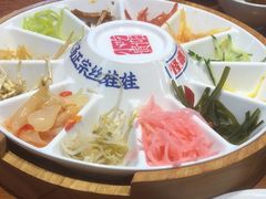 -怪噜范·老贵阳街头名小吃(鸿通城店)