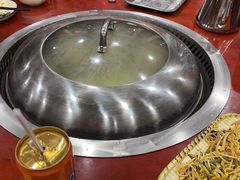 -哈尔滨东北铁锅炖(都督街店)