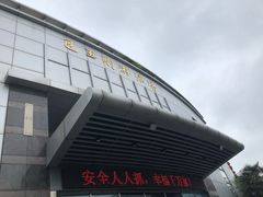 -包玉刚游泳场(黄龙恒励大厦店)