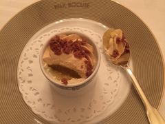 -Restaurant Paul Bocuse