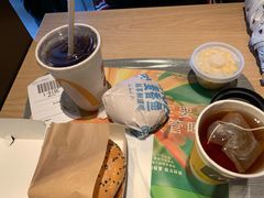 麦香鱼-麦当劳(虹桥南丰城店)