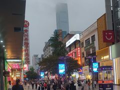 -黄兴南路步行商业街