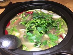 -大众跷脚牛肉馆·非遗传承单位(峨眉山店)