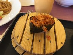 -东方红海鲜百汇(国际大厦店)