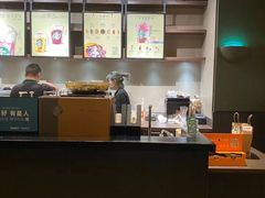 -星巴克臻选(南京金茂览秀城店)