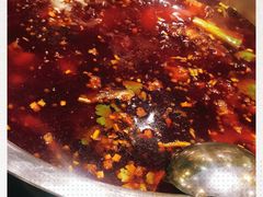 -肖肖酸萝卜鱼火锅(总店)