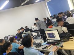 -汇众教育(光谷校区)