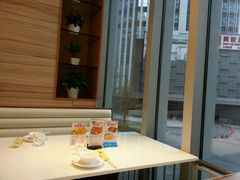 靠窗位-至潮餐厅精致粤菜·活鲈鱼·走地鸡(珠江新城店)