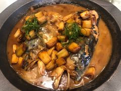 烧查干湖大鱼头-小天厨民间菜馆(深圳街店)