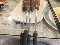 -汗腾格里·风味餐厅(新疆驻京办店)