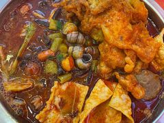 -拾味螺骨汤螺蛳粉(青年路店)