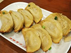 -小姜锅贴(凤凰街店)