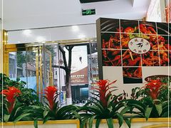 -江城燕子大排档(江汉路步行街店)