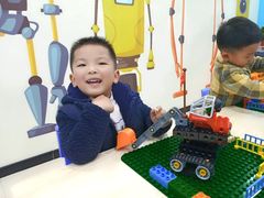 -克乐思少儿机器人•编程•竞赛科技馆(融创店)