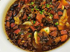 -大鸭梨烤鸭店(金顶街店)