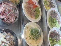 -鑫渔港海鲜本地菜·山海关浑锅(东戴河店)