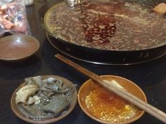 毛肚20一份，和小碟一样大-岗上渣渣老火锅(两路口店)
