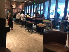 -星巴克(重庆火车北站北广场II店)