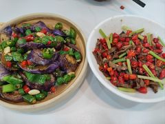 -独一佳老胡湘菜馆(矿山路店)