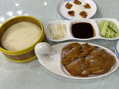 -六和聚传统烤鸭.天津菜(和平店)