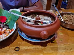 -老滇山寨•云南特色菜•地方菜•民族风情歌舞表演(金碧店)