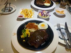 -汤姆家的牛排意面披萨(融创茂店)
