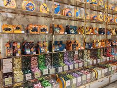 -VENCHI 闻绮(北京国贸商城店)