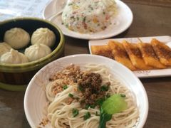 -蓉李记成都名小吃(二七万达店)
