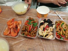 -蓝精灵饺子店