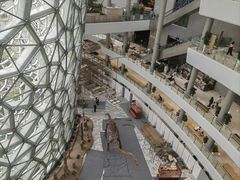 -Behring World of Animals(上海自然博物馆店)