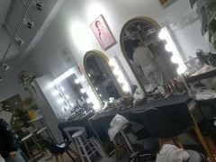 -六朵云照相馆(喷水池店)