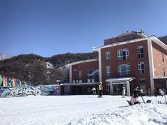 -太子岭滑雪场