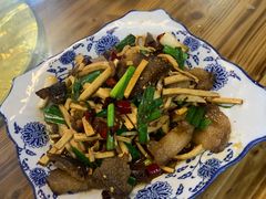 -记忆湘菜馆(芙蓉镇店)