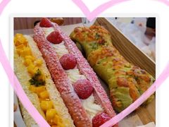 -奈雪的茶(亨特国际广场店)