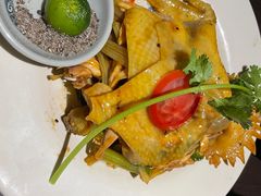 -大头虾越式风味餐厅(光明广场店)