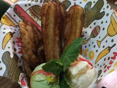 -Famous肥猫墨西哥音乐餐吧(五棵松华熙LIVE店)