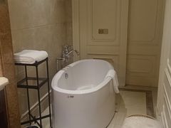 -中旅阿那亚九龙湖·公主酒店