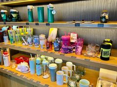 -星巴克(北京中关村北京国际店)