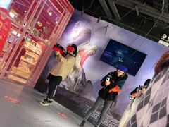-VR+乐园·VR电竞·家庭亲子·密室逃脱·轰趴团建